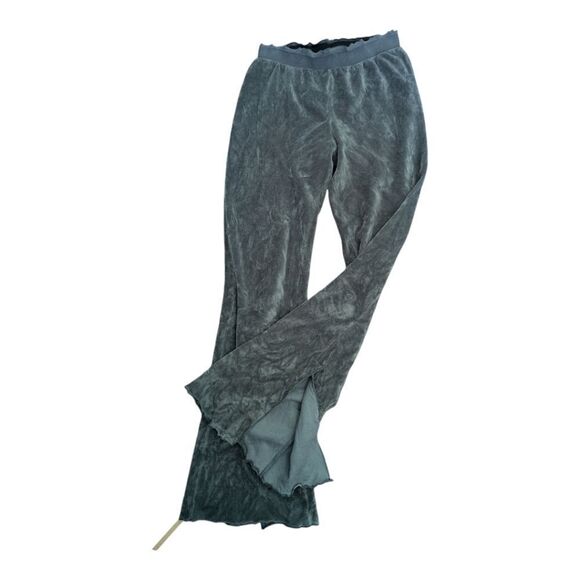 Olive green flare Velvet pants with slits at the back size S urban Outfitters - Picture 3 of 6